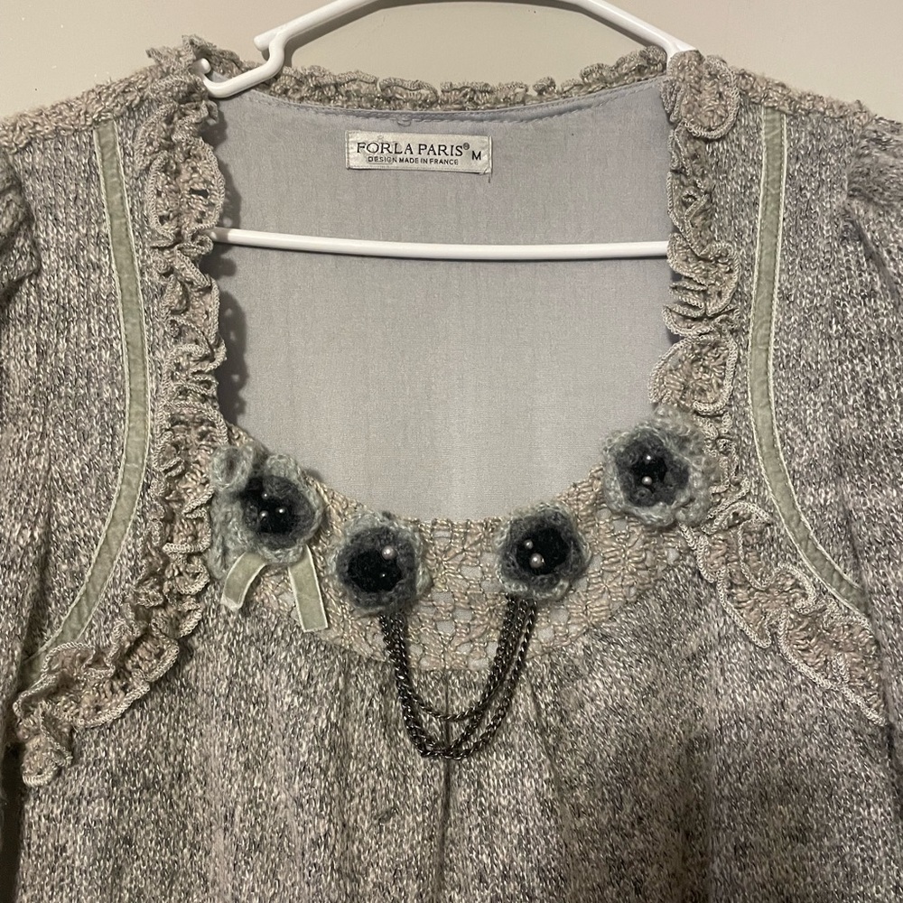 Forla grey long-sleeved Women's mini dress with a square neckline & ruffled trim - Picture 6 of 12